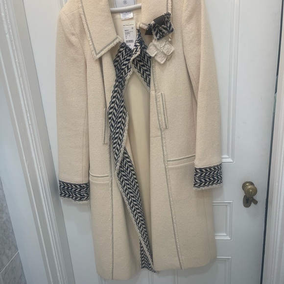 New w tags vintage Chanel coat - Picture 5 of 8